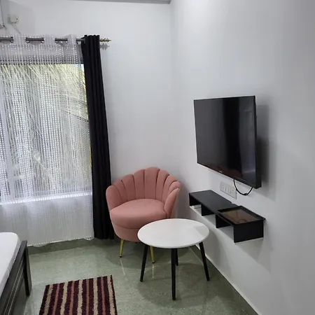Hebron Haven Homestay Jaigaon Room photo
